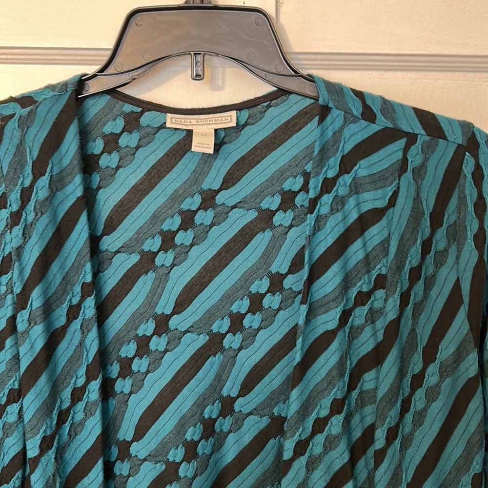 Textured Open Front Cardigan - Picture 2 of 4